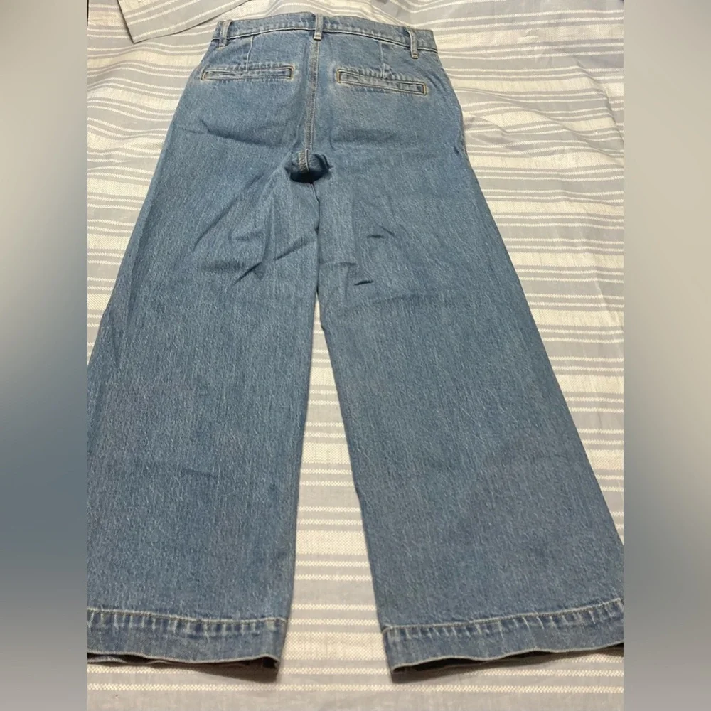 LOFT “The Palmer Wide Leg” light blue denim jeans. - Picture 6 of 6